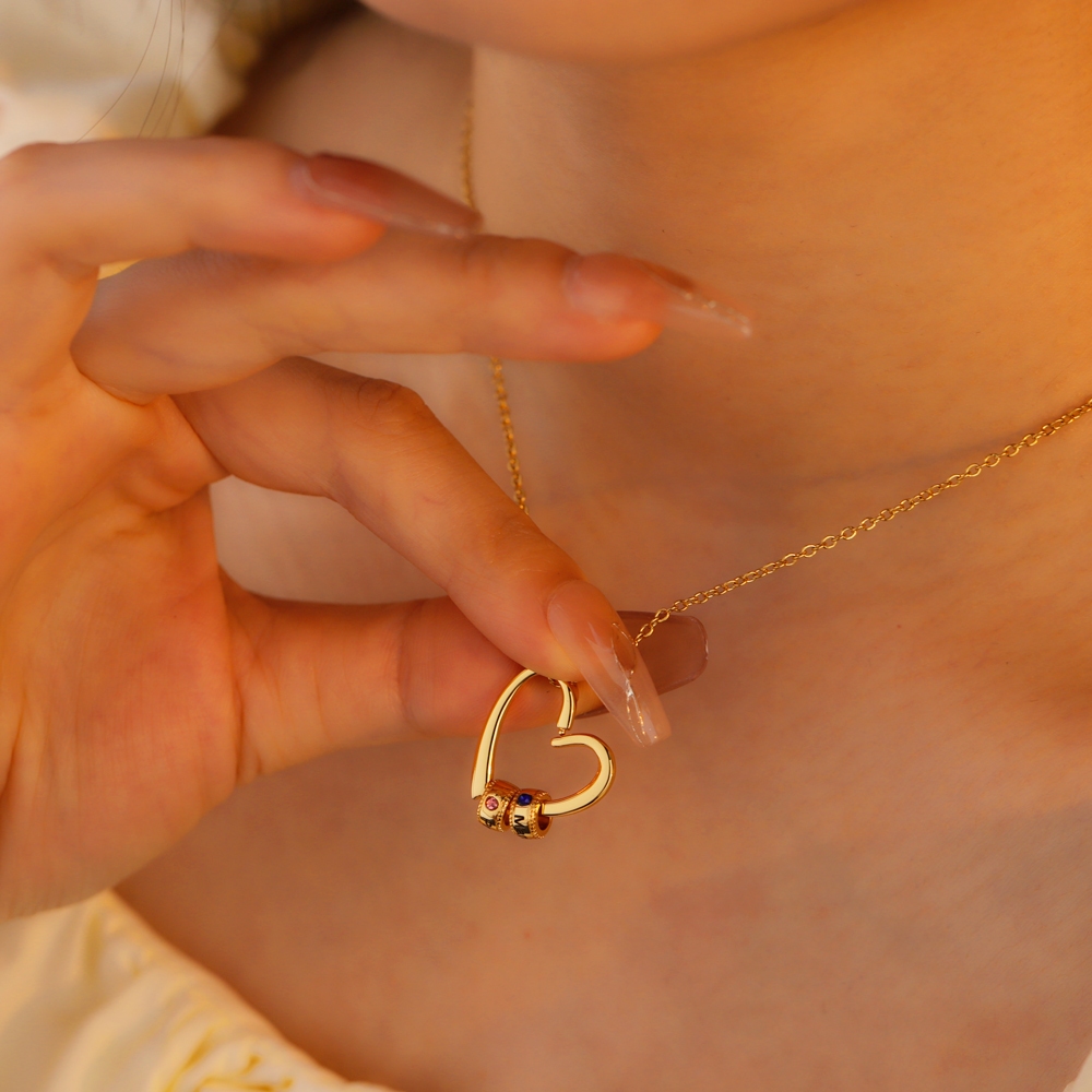 สร้อยคอชื่อลูกปัดที่กําหนดเองกับการเกิดชื่อส่วนบุคคลสร้อยคอผู้หญิง bff สร้อยคอวันคริสต์มาส bff สําหร