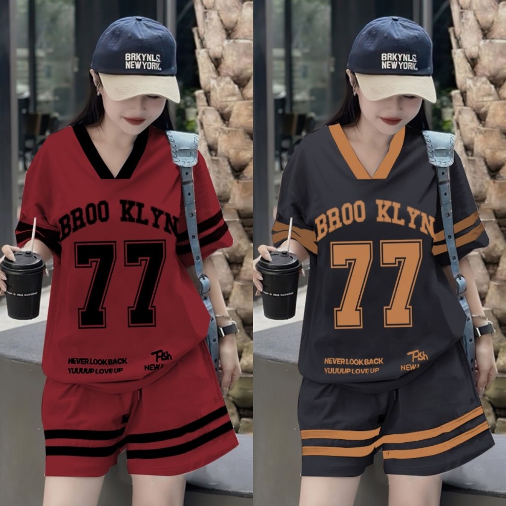 2567 เสื้อยืดผู้หญิงสไตล์เกาหลี Oversize เสื้อยืดคอวีหลวม NO.77 แขนสั้นพิมพ์เสื้อ streetwear Hot Trend