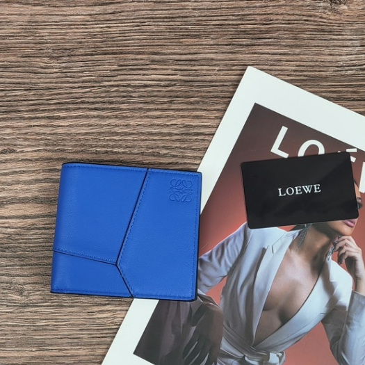 ของแท้ดั้งเดิม LOEW * E กระเป๋าสตางค์หนังผู้ชายกระเป๋าสตางค์สั้น L1131 พร้อมกล่อง