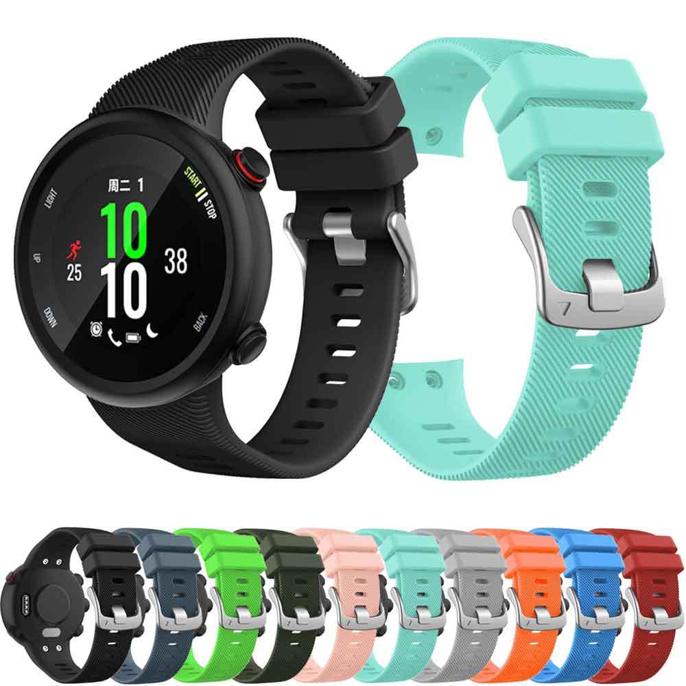 สายซิลิโคนสําหรับ Garmin Swim 2 / Forerunner 45 สายนาฬิกาเปลี่ยนนาฬิกาสร้อยข้อมืออุปกรณ์เสริมสายรัดข้อมือพร้อมเครื่องมือ