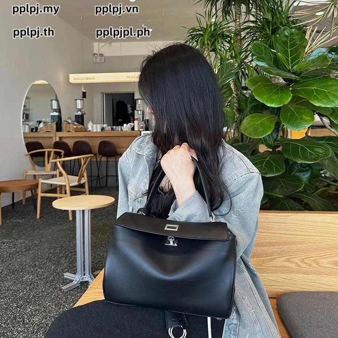 Rodeo Kelly Bag Paris สไตล์ใหม่ Cowhide ขนาดใหญ่-ความจุ Commuter Tote กระเป๋าไหล่กระเป๋า Messenger แบบพกพา Underarm Bag 20240825
