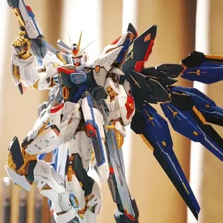 กันดั้มประกอบรุ่น HG 1/144 Wind Spirit Warrior King Heresy Wing Warrior Black Strike