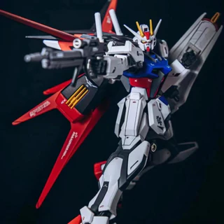 Strike Warrior HG1/144 โมเดลประกอบกันดั้ม