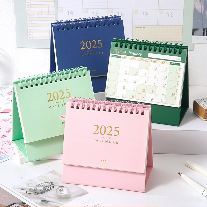 โอสซายี 2025ปฏิทินตั้งโต๊ะตารางแบบพกพาวางแผนรายวันรายสัปดาห์วันที่จัดโต๊ะปฏิทินสําหรับอุปกรณ์โฮมออฟฟิศ