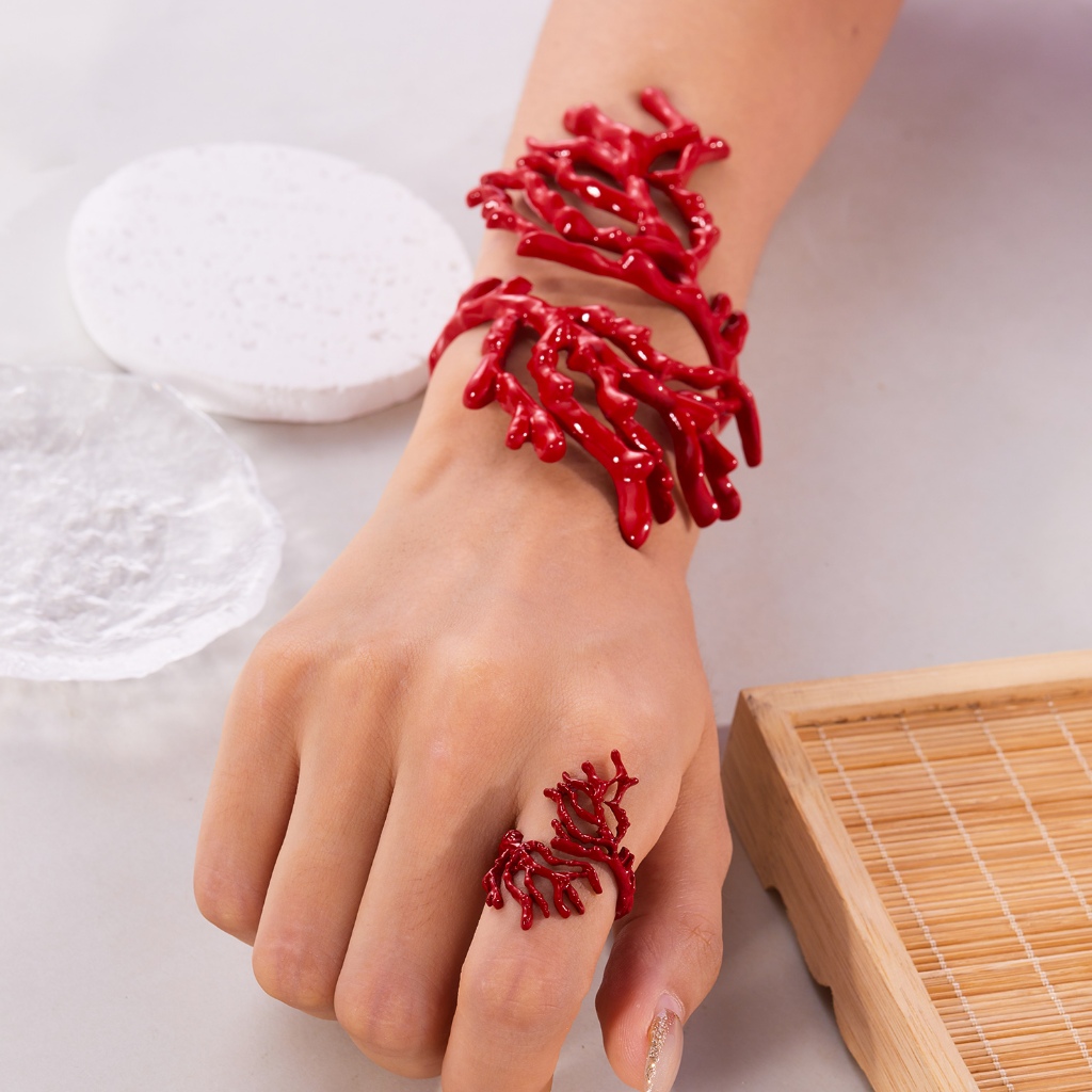 จูชิ สร้อยข้อมือปะการังสีแดงแหวนคอมโบชุดของขวัญวันหยุดผู้หญิงอุปกรณ์เครื่องประดับ