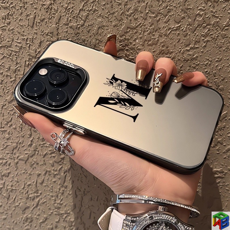 Creative letter M เลเซอร์รูปร่างเคสโทรศัพท์สําหรับ iPhone 15/16promax 12 11promax 7 8plus 13pro 14plus Xs XR Xsmax