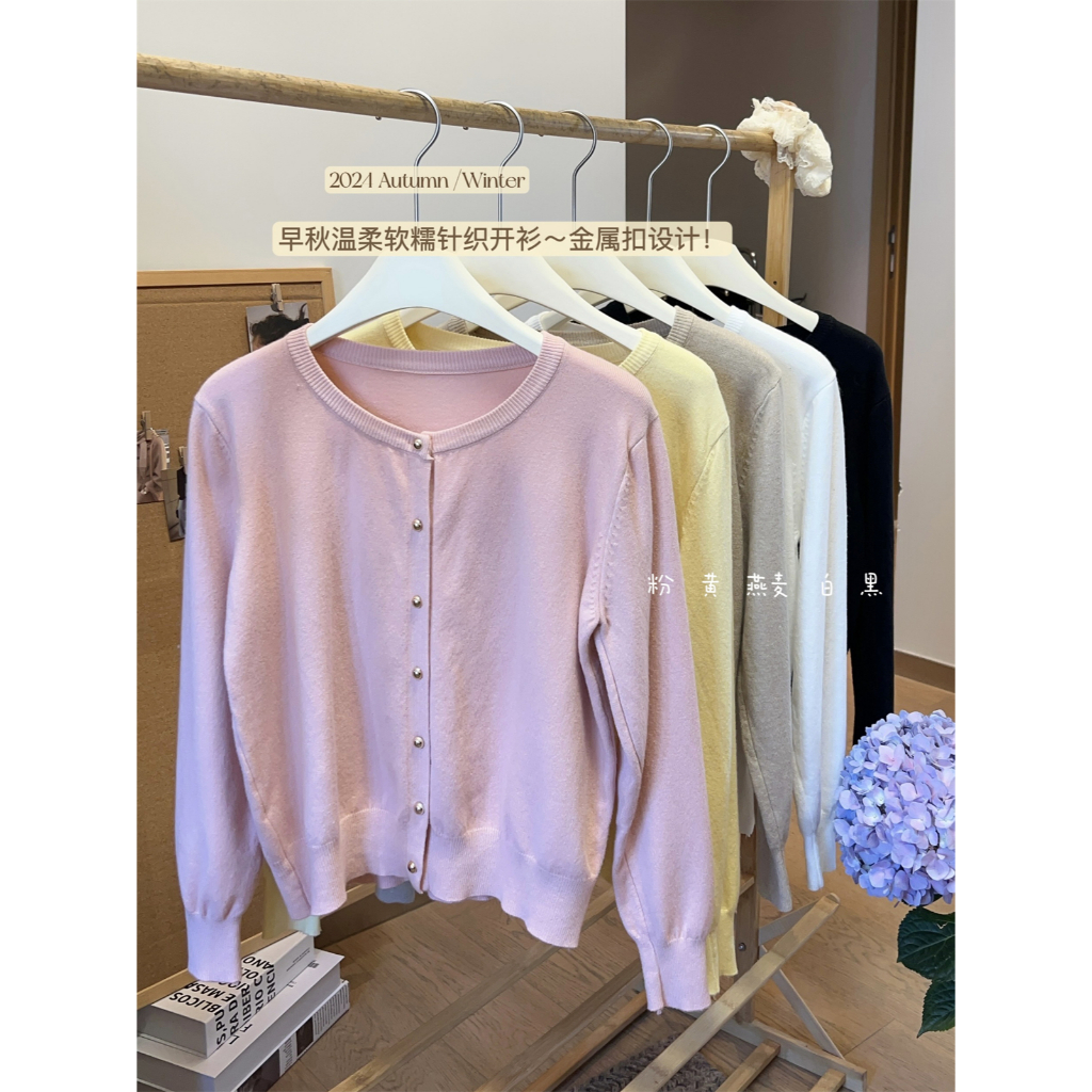 78019 Golden Button Round Neck Single Row All-Match เสื้อไหมพรม