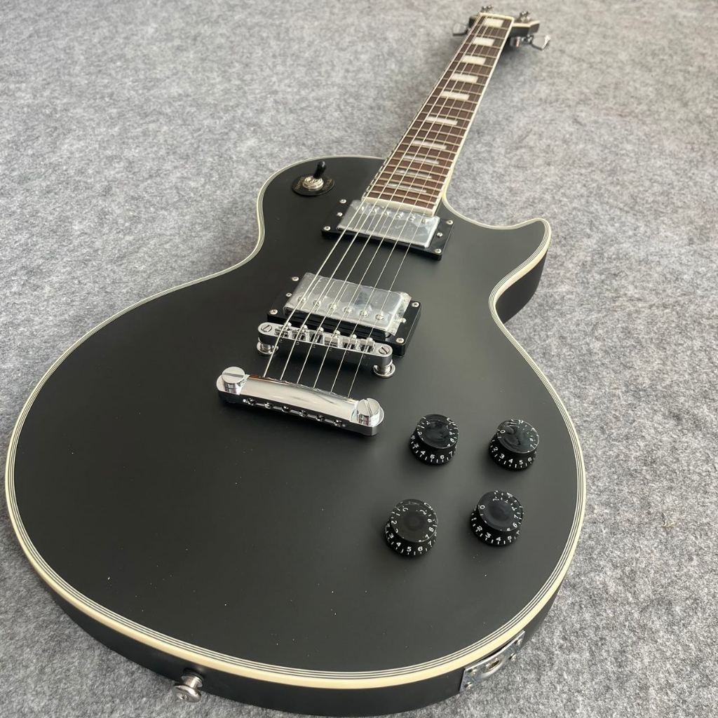 กีต้าร์ไฟฟ้า Gibson Les Paul Custom Matte Black