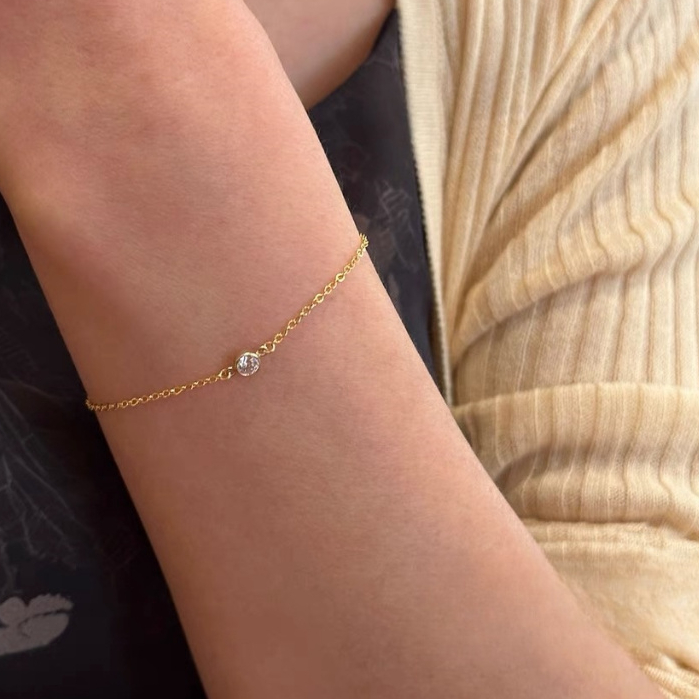 Diamond Zircon Simple Thin สร้อยข้อมือผู้หญิง All-Match ประณีตฤดูร้อน All-Match สร้อยข้อมือซ้อน