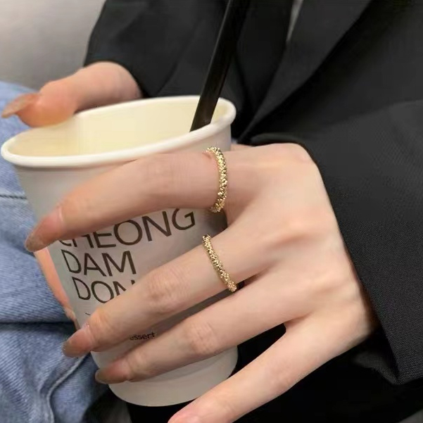Frosted Granular แหวนธรรมดาผู้หญิงหรูหรา High-End หางแหวนนิ้วชี้แหวนหญิง Niche Design Index Finger