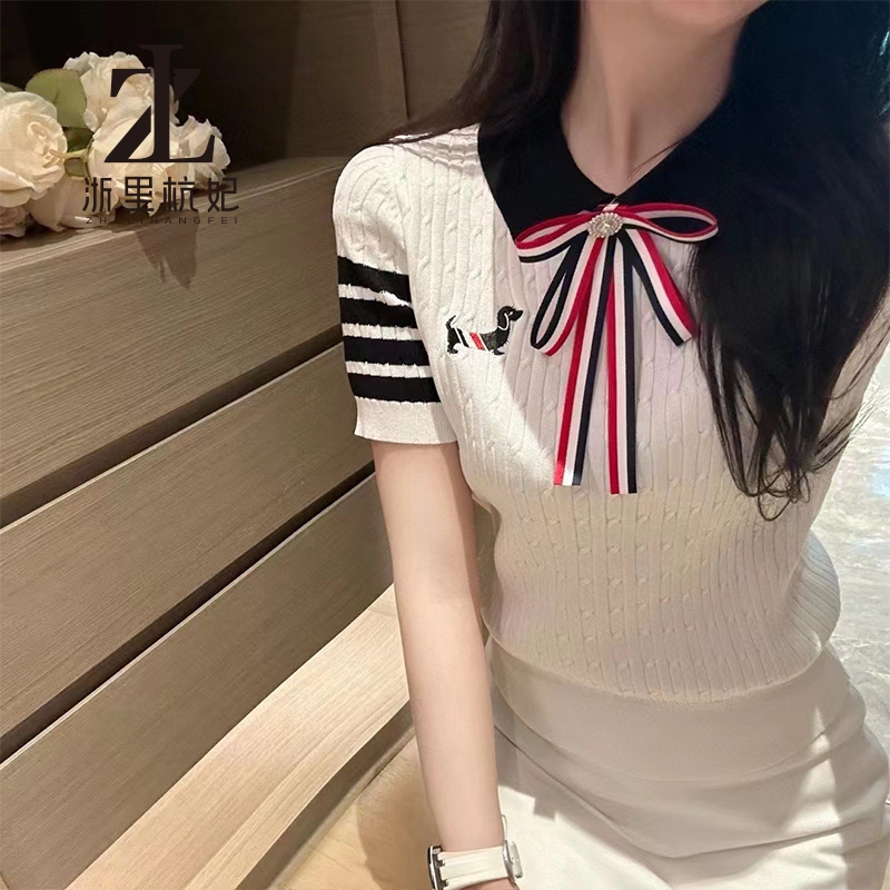 ZHELIHANGFEI เสื้อสเวตเตอร์ถักผ้าไหมน้ำแข็งสำหรับผู้หญิง เสื้อโปโลพร้อมโบว์ลูกสุนัขปักลาย ดีไซน์ผู้หญิง แฟชั่น อเนกประสงค์ สไตล์ภายนอก เสื้อลดอายุ