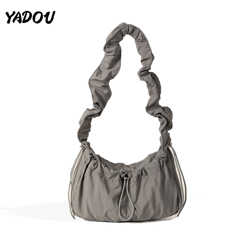 YADOU ยาดู กระเป๋าเมฆน่ารักจีบเวอร์ชั่นเกาหลี กระเป๋าสะพายดีไซน์เชือกรูดไนลอนใหม่