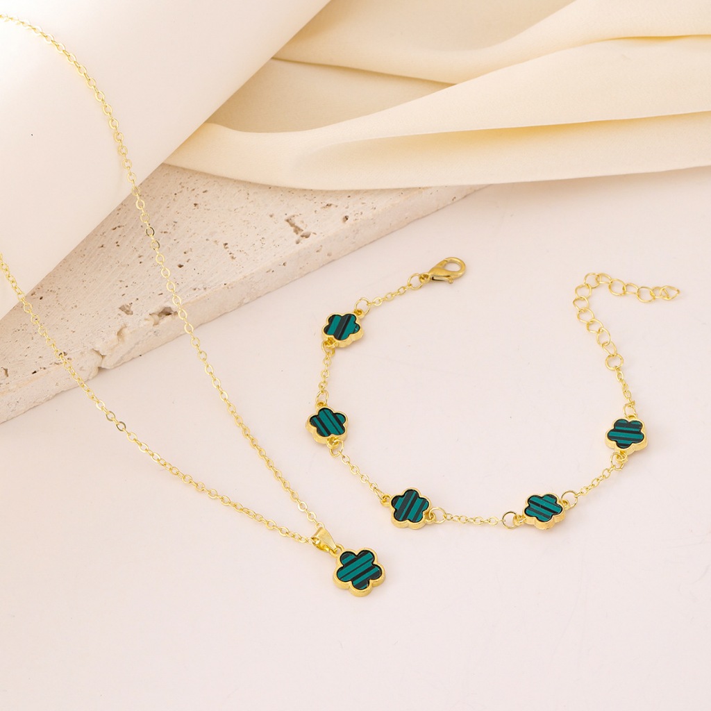 Yx Lucky ห้ากลีบดอกไม้ Cinquefoil สร้อยคอสร้อยข้อมือชุดของขวัญวันหยุดผู้หญิง Jewellery
