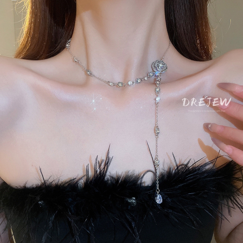 DREJEW เดรช สไตล์หอมขนาดเล็กเพชรเต็มดอกไม้หยดน้ําพู่สร้อยคออินสไตล์แสงหรูหราแฟชั่นเสื้อกันหนาวโซ่ประณีตเครื่องประดับระดับไฮเอนด์