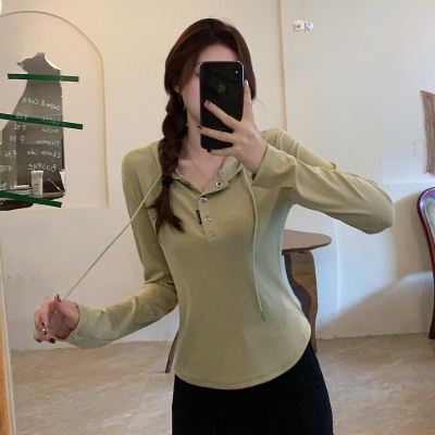 NZN แฟชั่นฤดูใบไม้ร่วงเสื้อมีฮู้ดผู้หญิง เสื้อยืดแขนยาวทรงสลิมสีทึบ