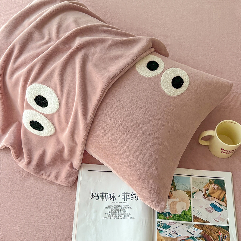 1 ชิ้น ปลอกหมอน ผ้ากํามะหยี่ แบบนิ่ม ขนาด 18x28นิ้ว สีพื้น ใส่สบาย สําหรับเครื่องนอน จํานวน ตาใหญ่ เย็บปักถักร้อย
