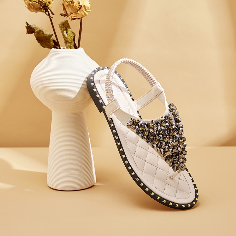 【ผลิตภัณฑ์ใหม่】Paris Zoey รองเท้าแตะผู้หญิงรองเท้าแตะแบนสบายรองเท้าแตะประดับเพชร