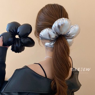 DREJEW เดรช มุก หนังดอกไม้วงผมจีบกับเชือกผมผมหางม้าต่ําที่โอ…