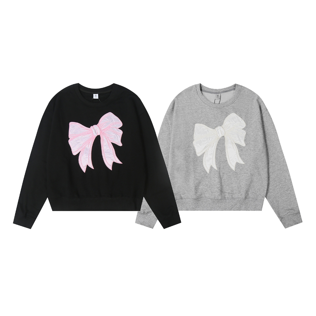 เสื้อสเวตเตอร์คอกลมปักลาย Ronron Bow Patch