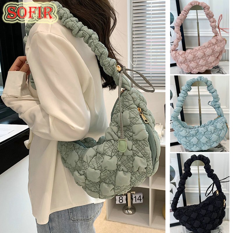 soft bag หญิงลําลองน้ําหนักเบา กระเป๋าโฮโบ ทรงก้อนเมฆ แนวเกาหลี ที่ห้อย แถมฟรี