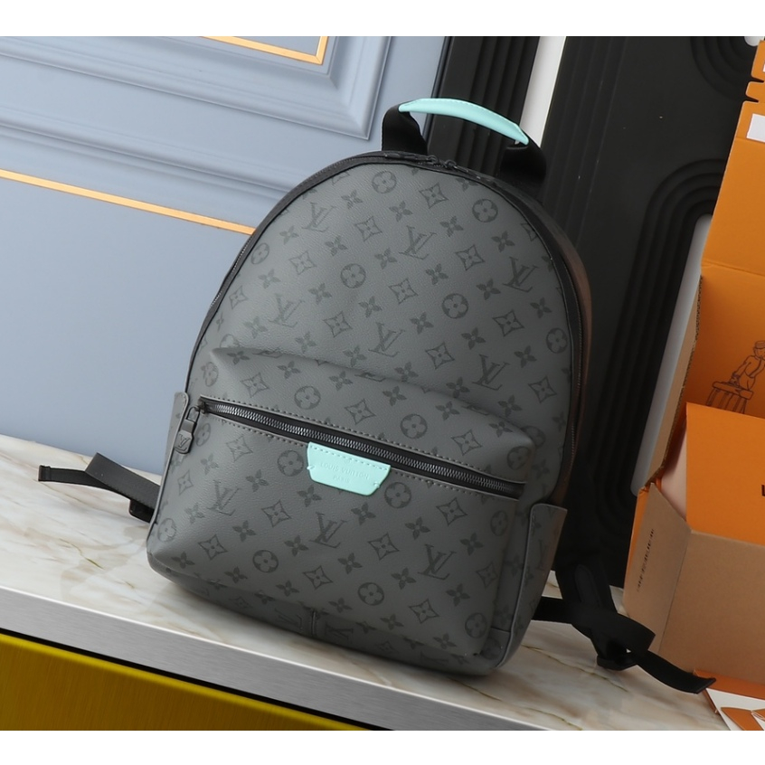 Lv/louis Vuitton กระเป๋าเป้ผู้ชายใหม่ของแท้ 100%, กระเป๋าเป้ผู้ชาย M11641 original leather Mens, กระ