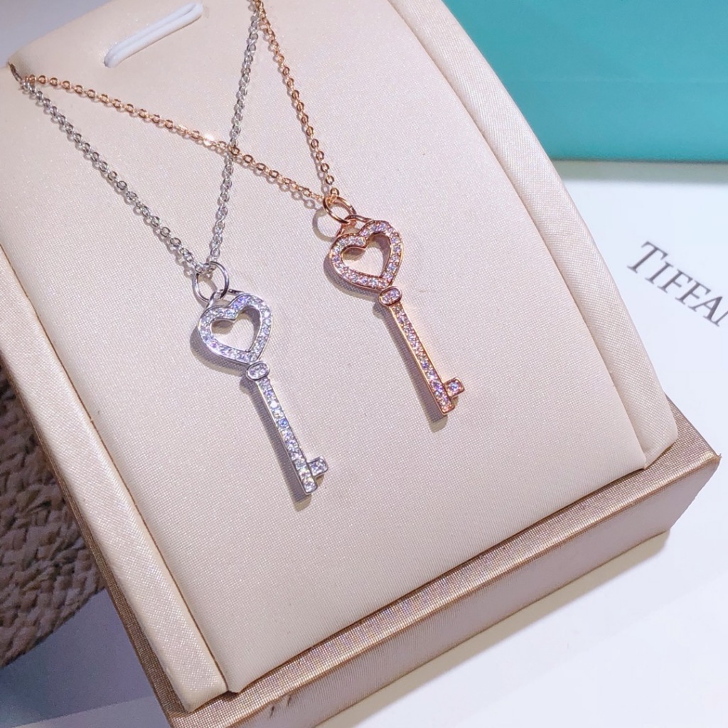 ใหม่ T&CI Love Key สร้อยคอแฟชั่น 925 Silver โซ่กระดูกไหปลาร้าไร้ภูมิแพ้สําหรับเด็กผู้หญิง