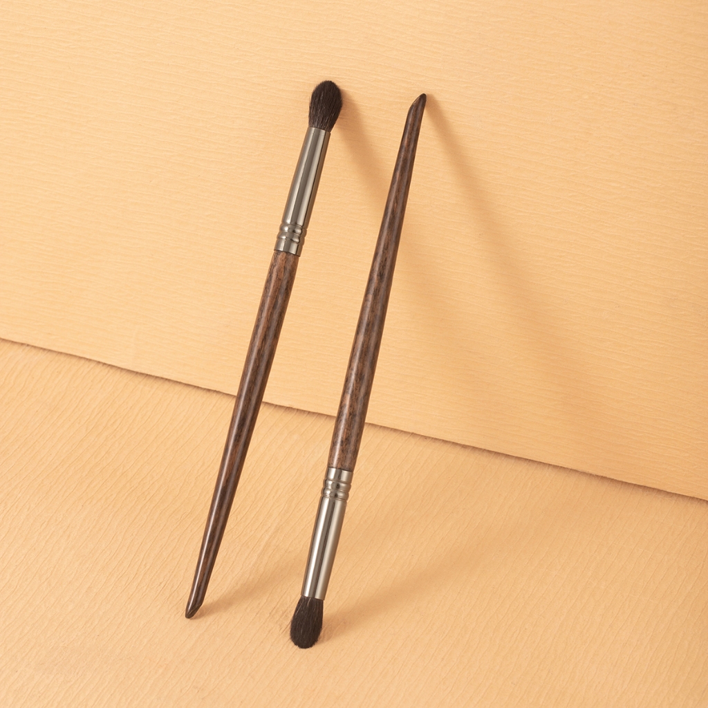 Ovw แปรงอายแชโดว์ผสม 2 ชิ้นแปรงขนแพะธรรมชาติแปรงแต่งหน้า Eye Creease Tapered Blender แปรงเครื่องสําอาง XQ11-2 - รูปที่ 4