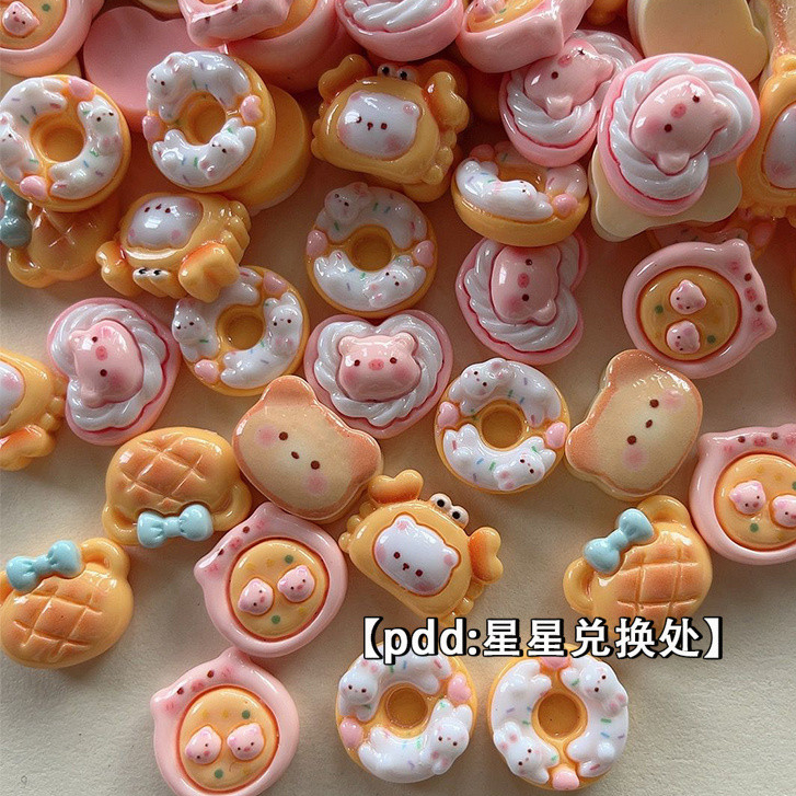 [100 รายการพร้อมสต็อก] น่ารักการ์ตูนอาหารของเล่นเรซิ่นเครื่องประดับทําเองอุปกรณ์เสริมกรณีโทรศัพท์ถ้วยน้ํากิ๊บรองเท้าดอกไม้อุปกรณ์ผมตกแต่งวัสดุ3งสามมิติ