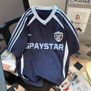 Proman-ฤดูร้อน สไตล์อเมริกัน ยอดนิยม ลายทาง คอวี เสื้อยืด ชาย 2024 รุ่นใหม่ กีฬา แบบหลวม แขนสั้น