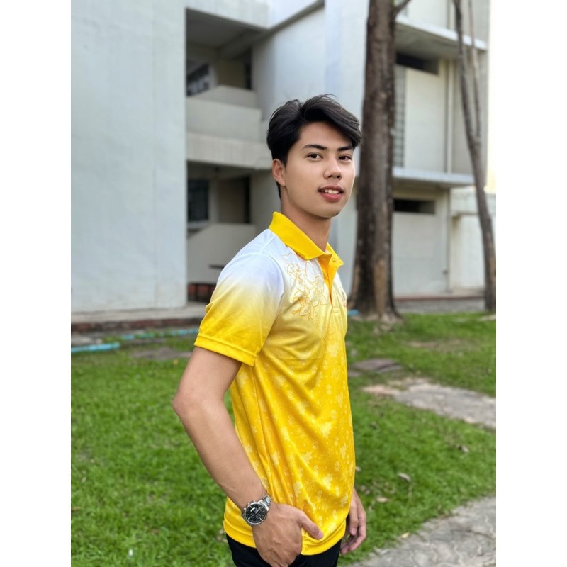 เสื้อเหลืองเสื้อโปโลสีเหลืองลายดอกรวงผึ้ง ผ้ายืด ใส่สบาย ไม่ร้อน ไม่ต้องรีด