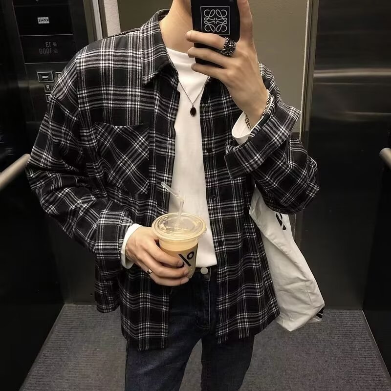 ฤดูใบไม้ผลิฤดูใบไม้ร่วงสีดําสีขาวเสื้อแขนยาวผู้ชายเกาหลีรุ่น ย้อนยุค สไตล์ฮ่องกงเสื้อผู้ชายอินเทรนด์หลวมเสื้อ สูงสุด ผู้ชาย ม-3เอ็กแอล