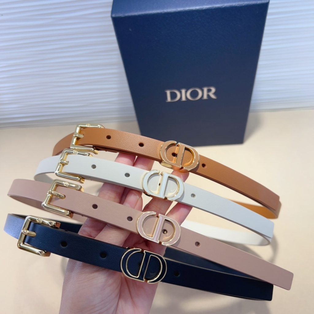 เคลือบซีดี เข็มขัดผู้หญิง1.5ซมเข็มขัดบางกล่องผู้หญิง