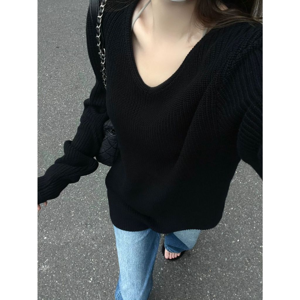 NZN เสื้อสเวตเตอร์สีดําคอวีหลวมผู้หญิงฤดูใบไม้ร่วงเสื้อถักแขนยาวสไตล์ใหม่