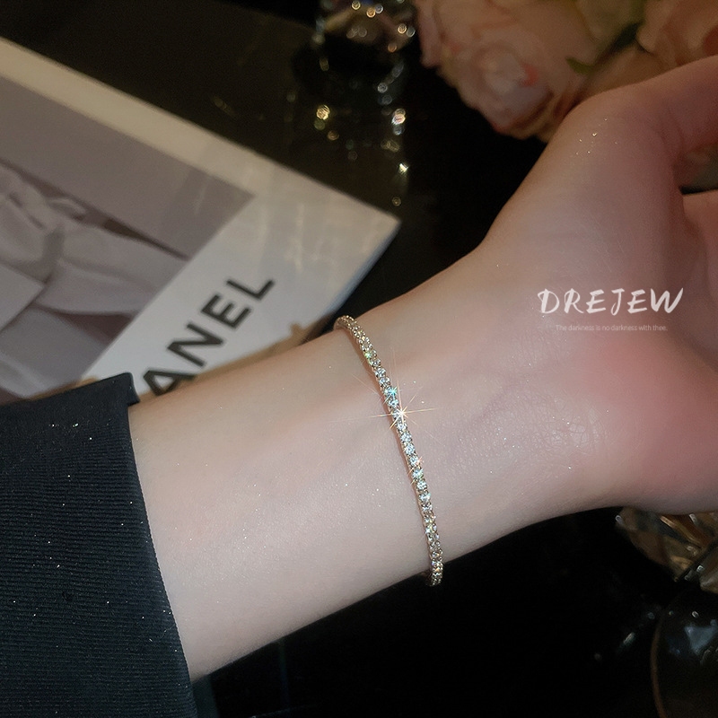 DREJEW สร้อยข้อมืออารมณ์เรียบง่ายประดับเพชรระดับไฮเอนด์และเครื่องประดับมือขายส่ง