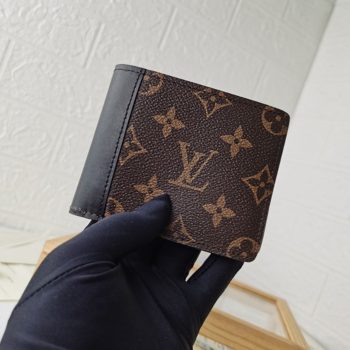 (พร้อมกล่อง) Original LV Men's Wallet หนังแท้พรีเมี่ยม Louis Vuitton LV Folding Tanon Wallet