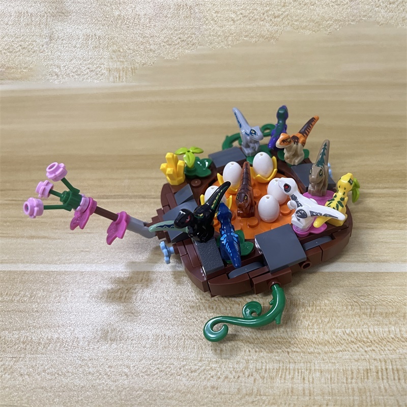 [FunBrick]Jurassic Dinosaur Nest บล็อกตัวต่อเด็กของเล่นคอลเลกชันของที่ระลึกของขวัญวันเกิด Jurassic Rex Raptor