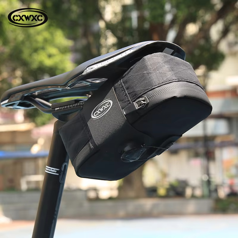 Cxwxc Mini จักรยานอานกระเป๋า BOA ระบบ 0.6L น้ําหนักเบาขนาดเล็ก MTB จักรยานหางกระเป๋าแบบพกพา Multi function ล็อคขี่จักรยานกระเป๋า