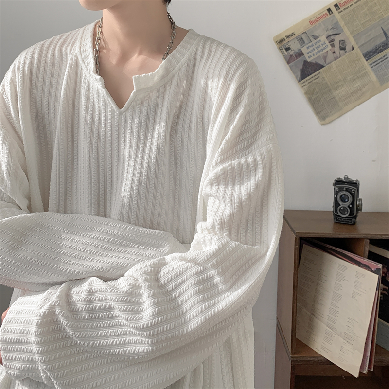 2024 ฤดูใบไม้ร่วงเสื้อฐานด้านในพื้นผิวความรู้สึกคอวีแขนยาวเสื้อยืดชายสีดําสีขาว ม-3เอ็กแอล ถนนสวม ขนาดใหญ่เกินไป เสื้อผ้าด้านบน