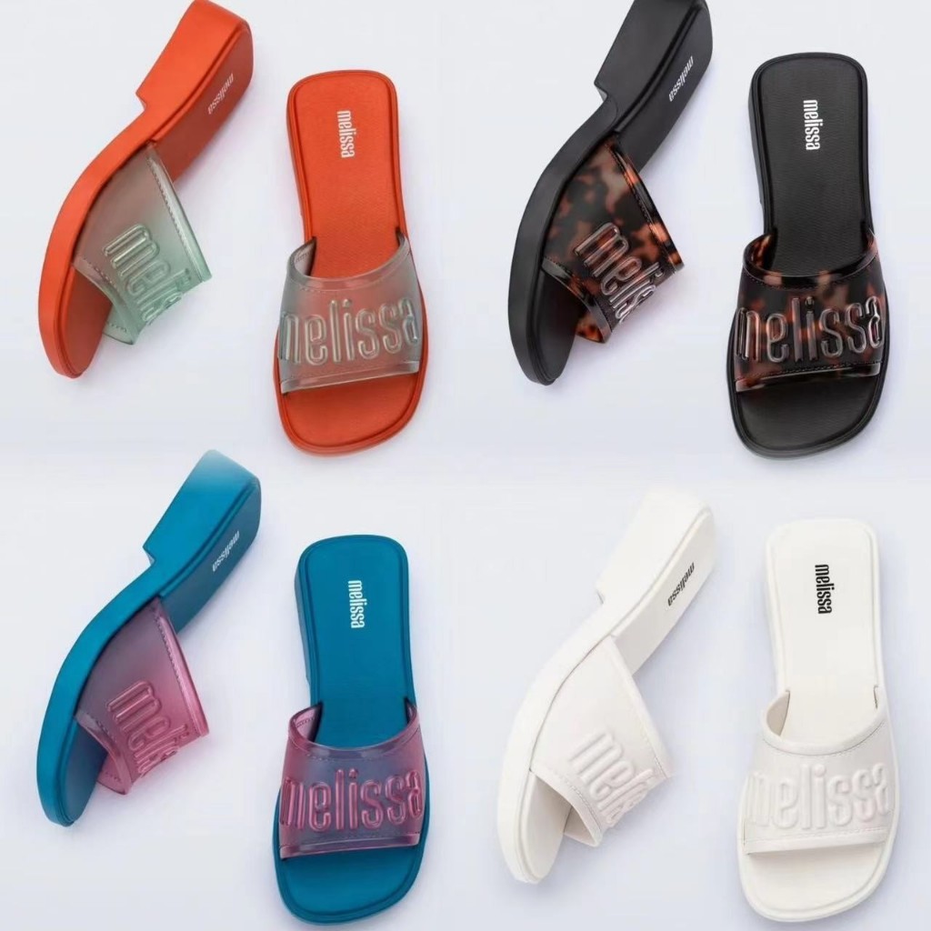 Melissa 2025 สไตล์ใหม่กลางส้น Flip-Flops หนา Soled รองเท้าผู้หญิงหน้ากว้างตัวอักษร Jelly รองเท้าสบายๆแฟชั่นรองเท้าแตะ