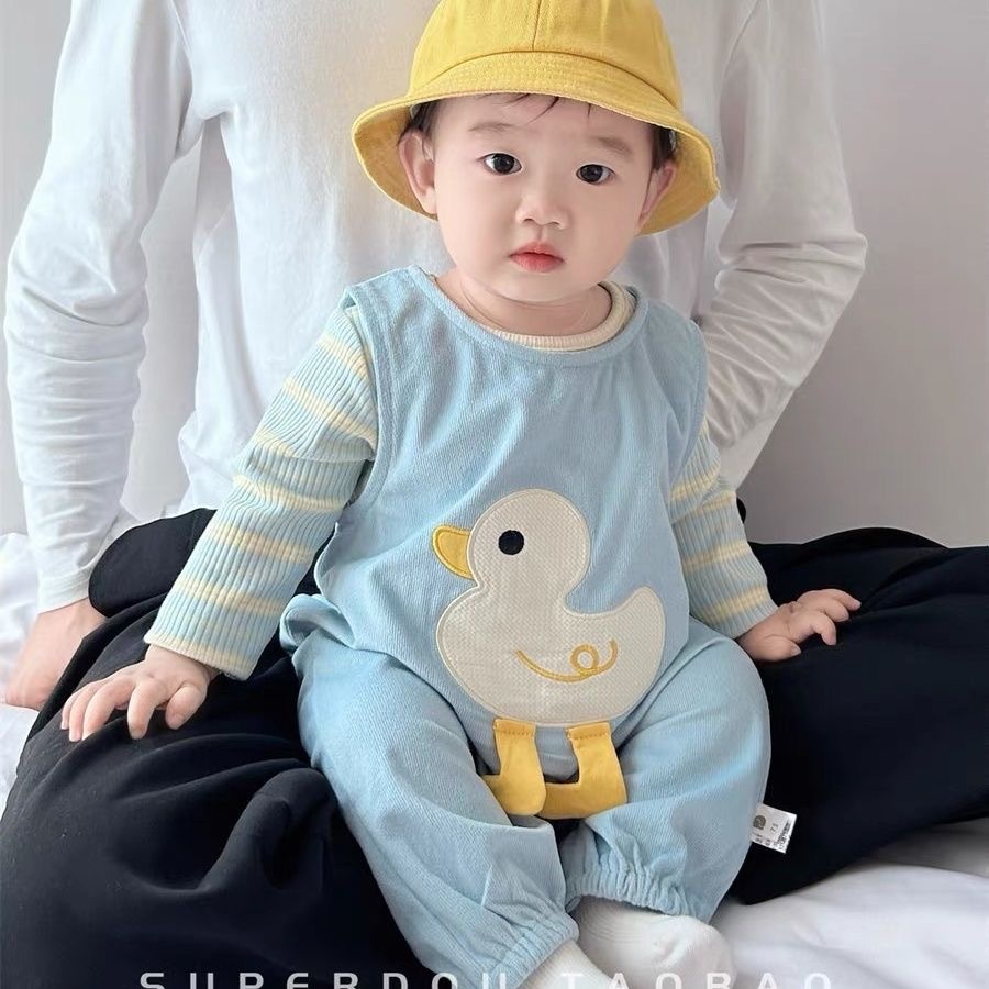 [เป็ดน้อยสุดน่ารัก ~ ชุดสองชิ้น] ฤดูใบไม้ร่วงและฤดูหนาวชุดหลวมผ้าลูกฟูกเด็กใหม่ชุดจั๊มสูทเด็กออกไปเส