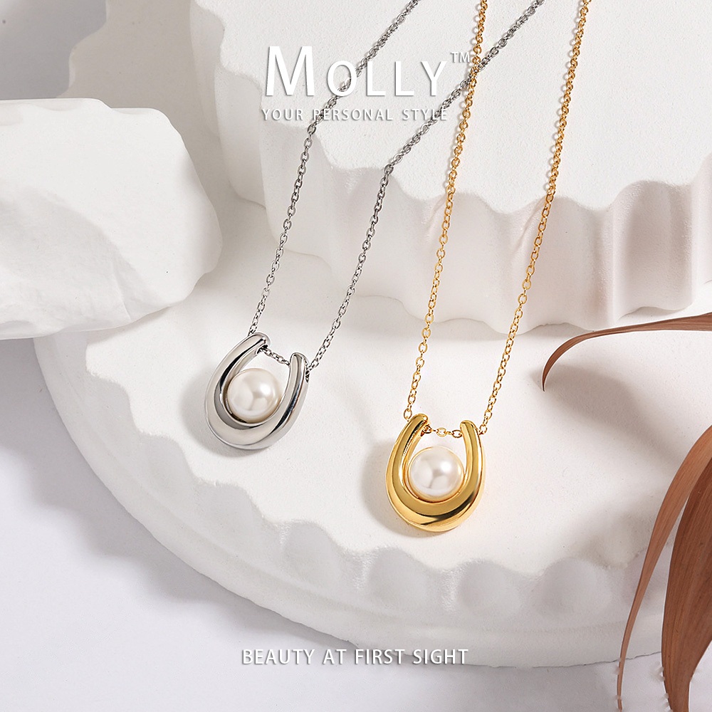 Molly สแตนเลสหรูหราสร้อยคอไข่มุก Non Tarnish Hypoallergenic 18K Gold Plated Non Fade แฟชั่น Clavicle Chain สแตนเลส Minimalist สร้อยคอสําหรับผู้หญิงอุปกรณ์เสริมเครื่องประดับ