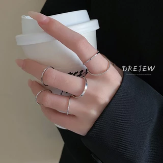 DREJEW เดรช 7 ชิ้น แหวนดีไซน์เรียบง่ายและทันสมัยสําหรับคู่รักแหวนธรรมดาคู่ทองและเงินขายส่ง