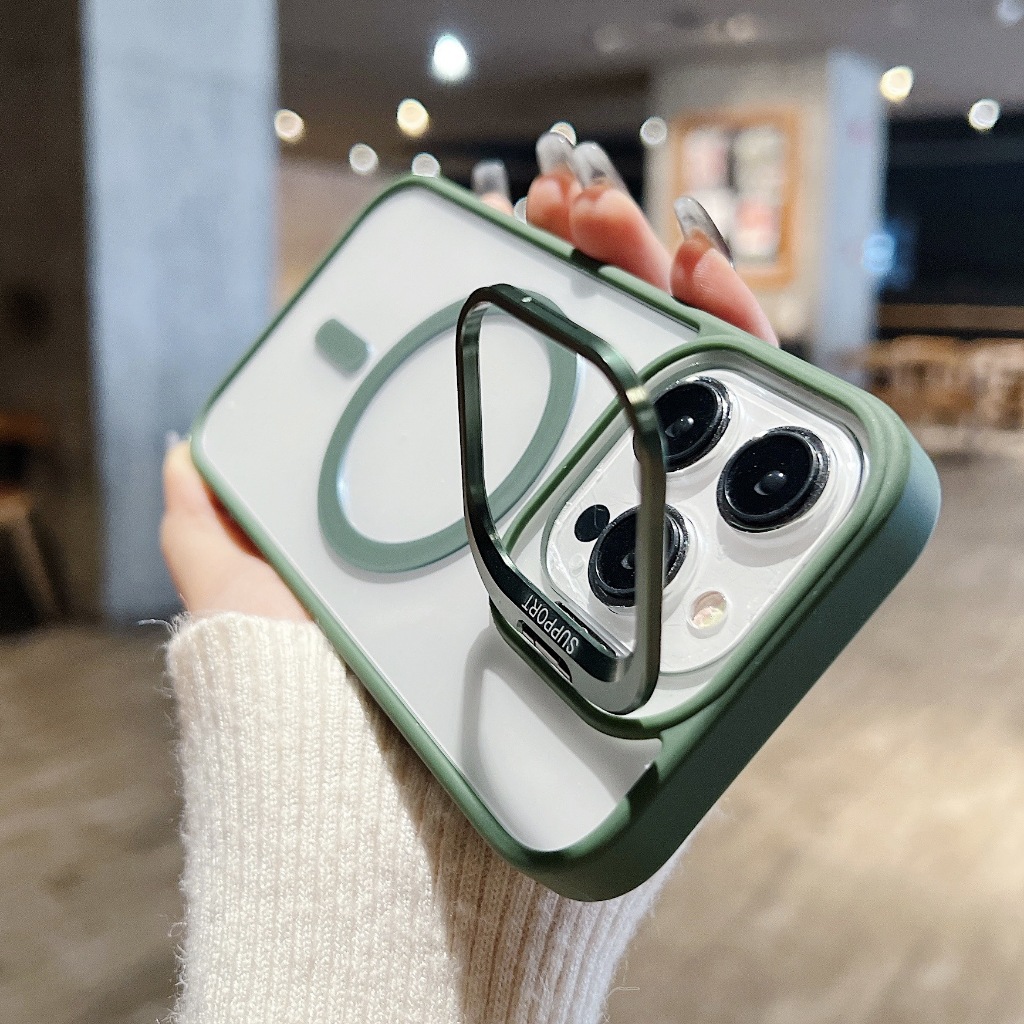 เคสไอโฟน สีเขียว แม่เหล็ก ขาตั้งกรอบเลนส์ Case magnet lens frame stand For iPhone 11 / 12 / 13 / 14 / 15 / 16