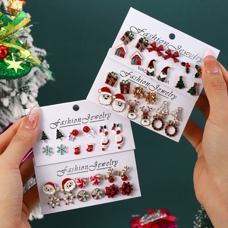 6 คู่น่ารัก Merry Xmas Christmas Tree ต่างหูชุด Pearl Santa Claus Snowflakes Elk ต่างหูผู้หญิงแฟชั่นเครื่องประดับของขวัญกล่องรองเท้า