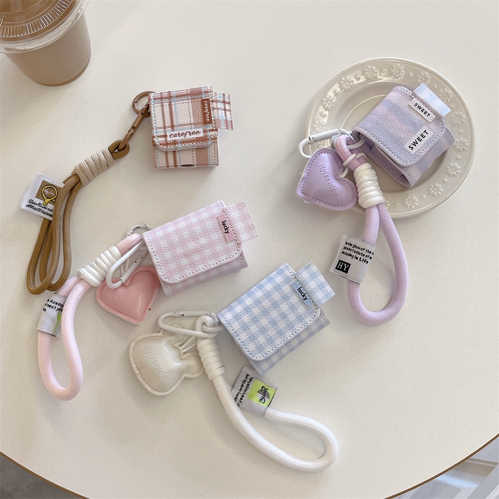 ปลอกสําหรับ แอร์พอด มือโปร 2 3 แฟชั่นรูปแบบตารางที่มีสีสัน หนังพลิกฝาครอบหูฟังสําหรับ แอร์พอด 1 2 พร้อมหัวใจรักป้องกันการสูญหายโซ่จี้ชุดหูฟังไร้สายเปลือกป