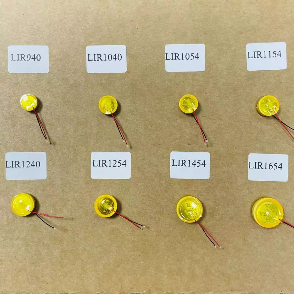 Huaqiangbei Luoda Yuehu หูฟังบลูทูธแบตเตอรี่ปุ่มเปลี่ยน Lir940 Lir1040/1045 Lir1054 Lir1154 Lir1240 Lir1254 Lir1454 Lir1654 แบตเตอรี่ชาร์จไร้สาย