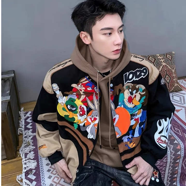 TIANLESIWEI เสื้อแจ็คเก็ตผู้ชายแบรนด์อินเทรนด์การ์ตูนสีตัดกันเย็บปักถักร้อยฤดูใบไม้ร่วงสไตล์ใหม่บุคลิกภาพฮิปฮอปด้านบน