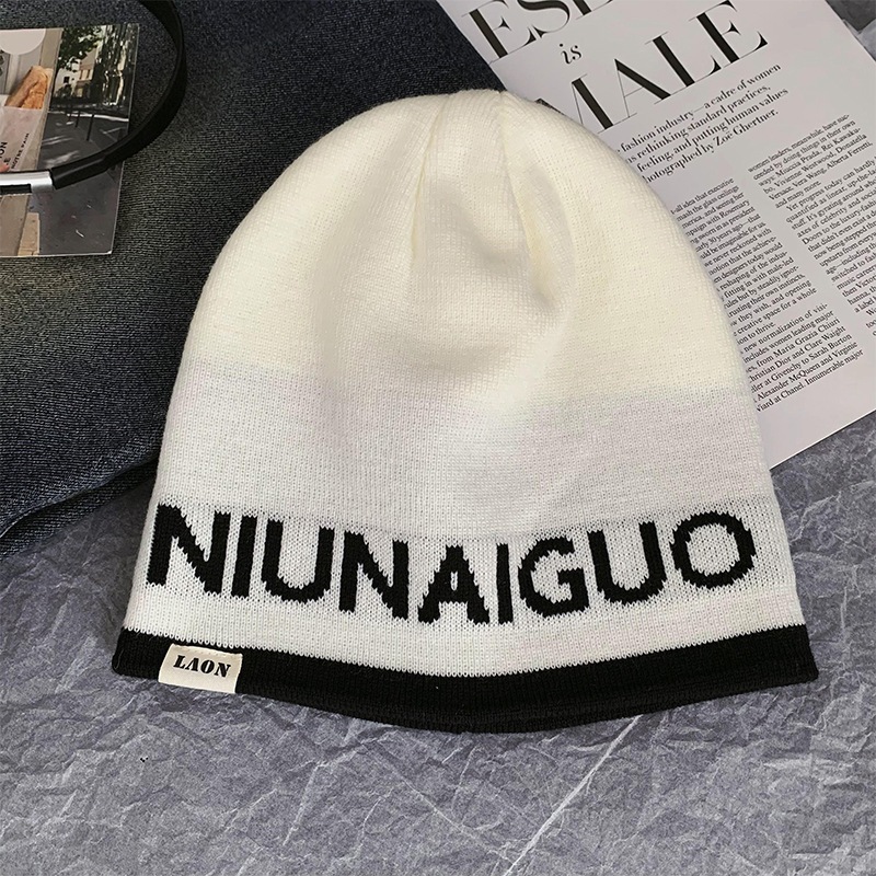 สไตล์เกาหลีตัวอักษรสีดําถักเย็นหมวกผู้หญิงฤดูใบไม้ร่วงฤดูหนาวทั้งหมดตรงกับกองหมวกหัวใหญ่เส้นรอบวงใบหน้าขนาดเล็กหมวกขนสัตว์รถไฟ - รูปที่ 4