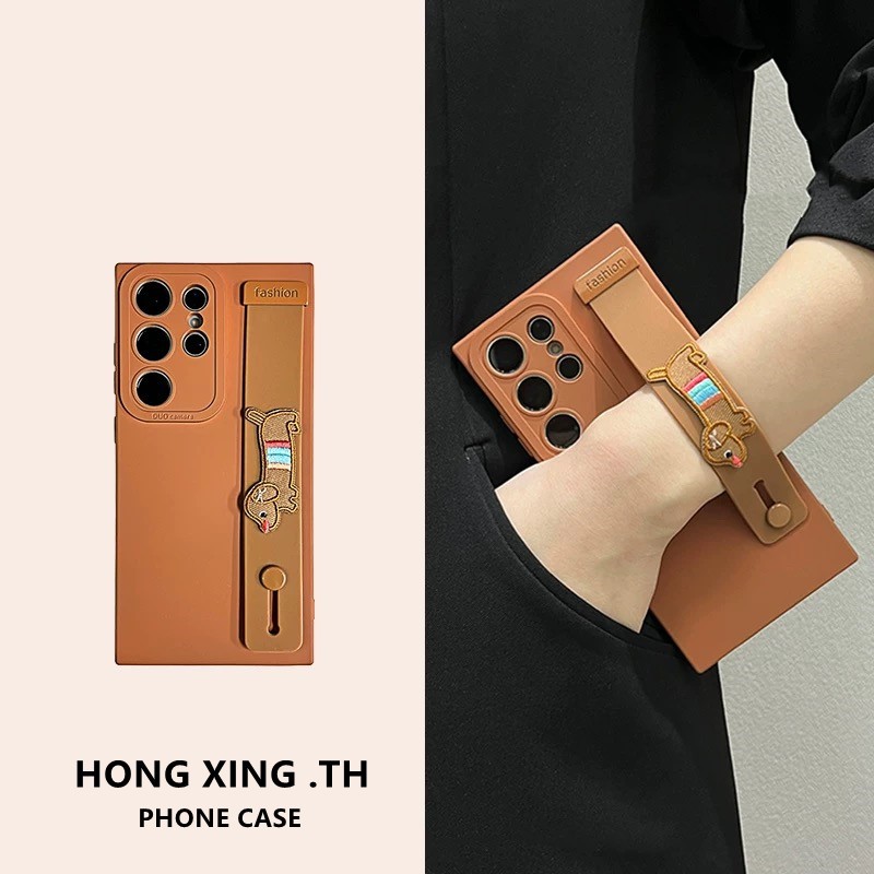 แฟชั่น สีน้ำตาล color ลูกหมา แถบข้อมือ เคส Samsung Galaxy S24 Ultra S24 Plus S24 S23 Ultra S23 Plus S22Ultra S22Plus S21Ultra S21+ S21FE S20FE Note10Plus Note20Ultra A73 A53 A54 A55 A52 5G Case เคสโทรศัพท์ใหม่ ซิลิโคนอ่อนนุ่มป้องกันการตก เคสมือถือซัมซุง