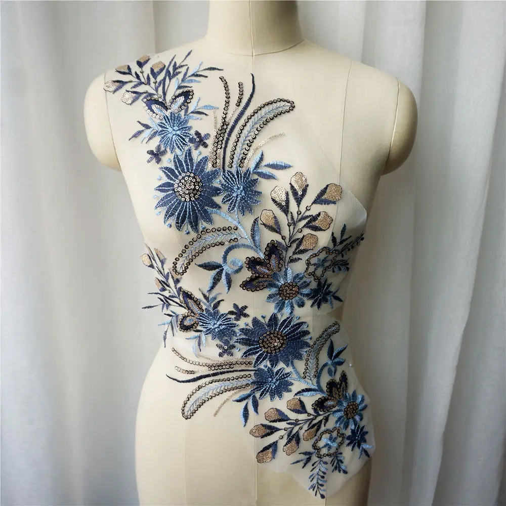 Cheongsam Applique สีฟ้าสีชมพูกับลายดอกไม้ปัก ใช้สำหรับซ่อมและตกแต่งชุดราตรี